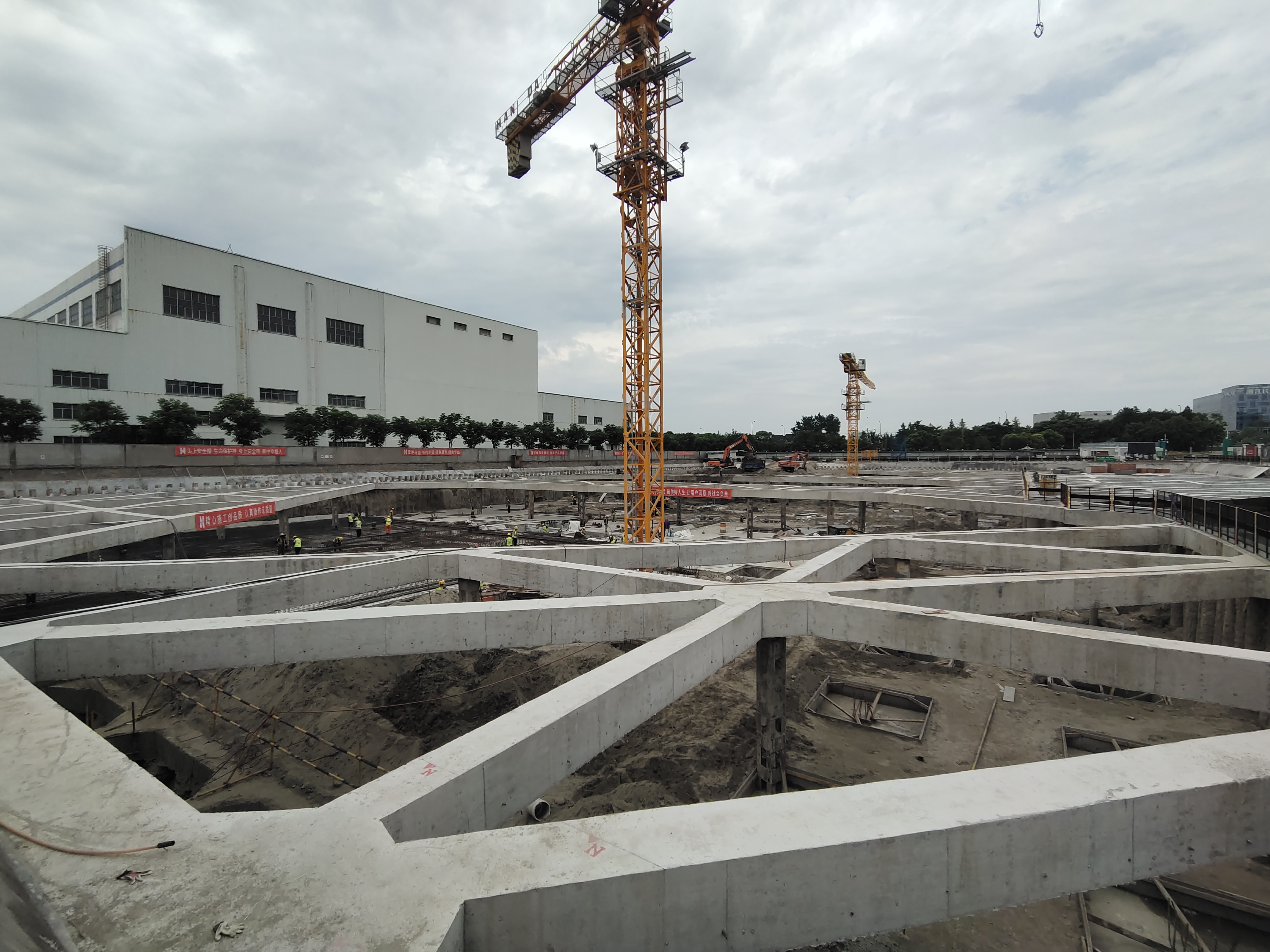 四川航空杭州運行基地項目(一期)樁基及基坑支護降水工程
